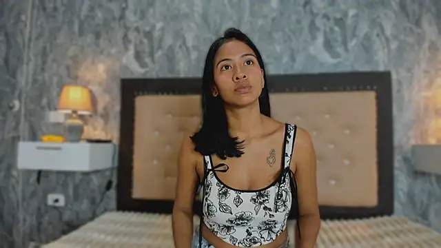 EuphoriaSavage online show from December 21, 2025, 11:12 am