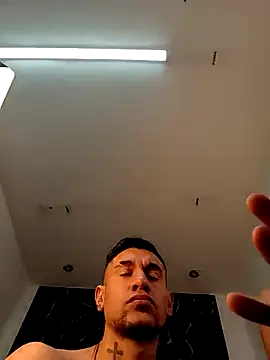 Stormandloganxxx online show from October 28, 2025, 2:27 pm