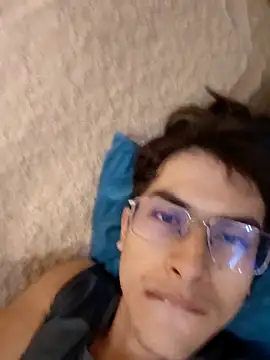 Aaron Eze online show from February 3, 2026, 8:36 pm