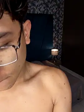 Aaron Eze online show from March 2, 2026, 8:27 pm