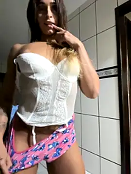 Snapshot of ninfetinha021 chatting on October 16, 2025, 12:41 am ninfetinha021 online show from October 16, 2025, 12:41 am