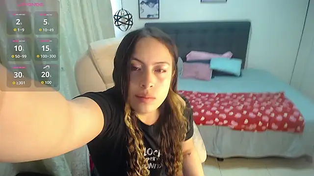 amelierose1 online show from October 24, 2025, 3:22 pm