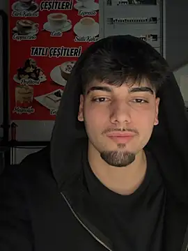 Snapshot of emir343475 chatting on April 3, 2026, 9:10 pm emir343475 online show from April 3, 2026, 9:10 pm