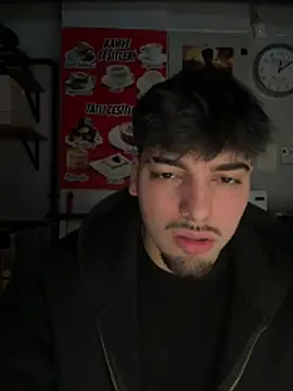 Snapshot of emir343475 chatting on March 15, 2026, 9:11 pm emir343475 online show from March 15, 2026, 9:11 pm