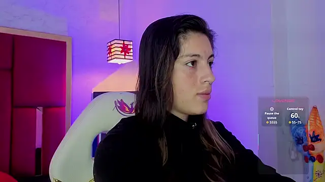 moon winy online show from February 15, 2026, 11:31 am