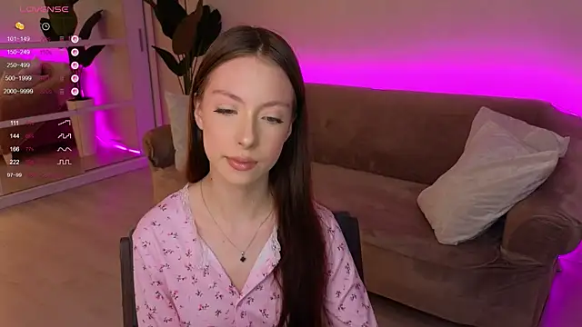 Snapshot of Yasmin_Kass chatting on November 29, 2025, 6:24 am Yasmin Kass online show from November 29, 2025, 6:24 am