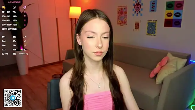 Snapshot of Yasmin_Kass chatting on February 25, 2026, 6:35 am Yasmin Kass online show from February 25, 2026, 6:35 am