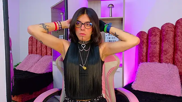 Lullaby Charade online show from January 10, 2026, 12:33 pm