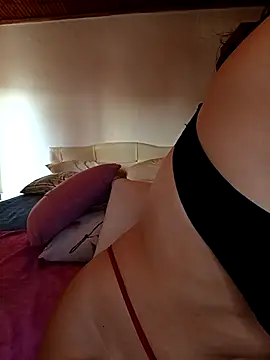 miamia21 online show from December 18, 2025, 1:37 pm