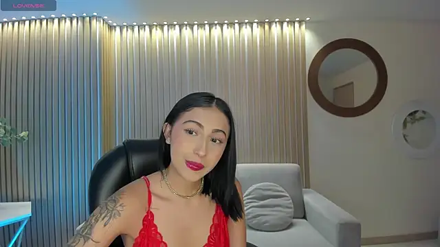 CelesteMoonX online show from January 6, 2026, 1:42 am