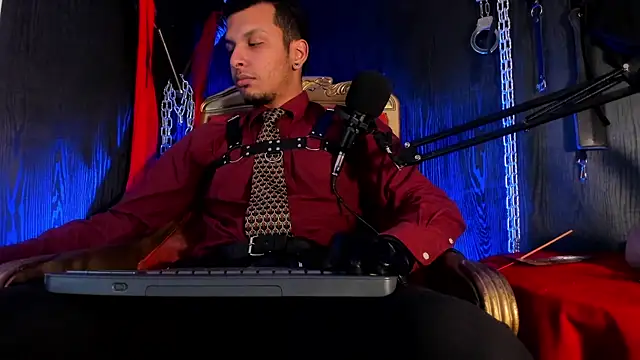 Master Connor BDSM online show from October 30, 2025, 10:06 pm