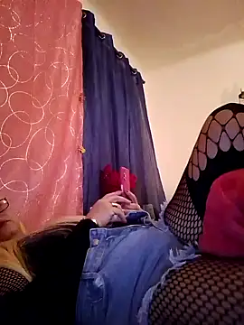 Snapshot of Lvna6969 chatting on November 27, 2025, 6:30 pm Lvna6969 online show from November 27, 2025, 6:30 pm