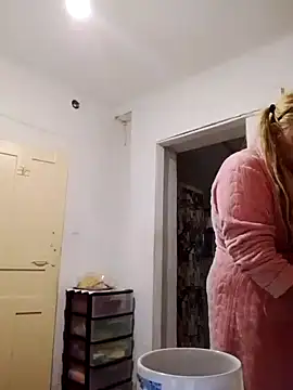 Snapshot of Lvna6969 chatting on November 16, 2025, 4:01 pm Lvna6969 online show from November 16, 2025, 4:01 pm