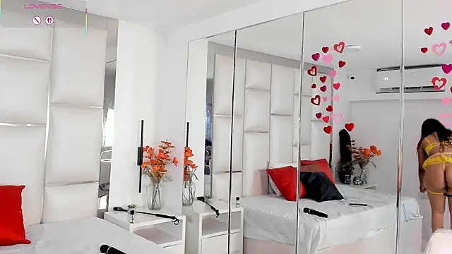 AishaAnderson online show from February 20, 2026, 1:24 pm