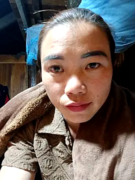 omai-ngot online show from November 26, 2025, 1:33 pm