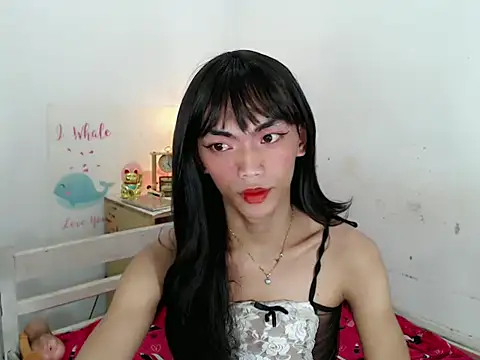 HaileyPresly online show from December 19, 2025, 11:45 am