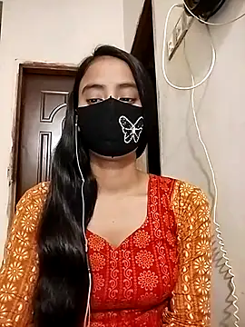 Snapshot of Ratri-Biswas chatting on December 17, 2025, 3:50 pm Ratri-Biswas online show from December 17, 2025, 3:50 pm