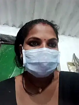 Snapshot of Kareena_rani chatting on October 21, 2025, 8:08 pm Kareena rani online show from October 21, 2025, 8:08 pm