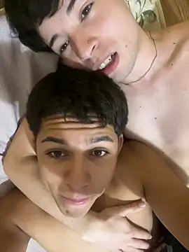 Gayunidos online show from March 19, 2026, 3:50 am