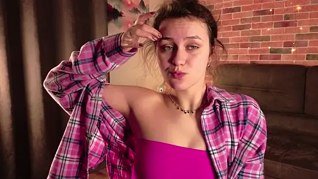 FoxFever online show from April 1, 2026, 5:09 am