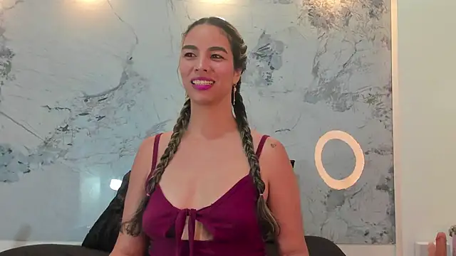 Karina chastillo online show from May 8, 2026, 11:47 am