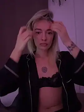 versediamond online show from November 2, 2025, 11:21 pm