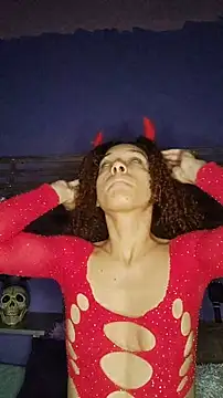 Luna-Vixen1 online show from January 8, 2026, 11:38 am