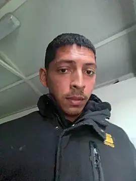 Couple fetish 199 online show from November 26, 2025, 4:40 pm