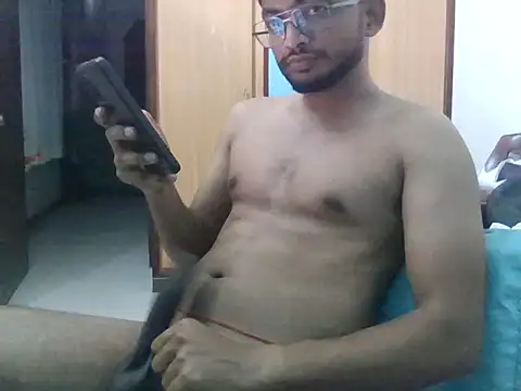 Snapshot of ramsy1982 chatting on October 16, 2025, 7:44 pm ramsy1982 online show from October 16, 2025, 7:44 pm