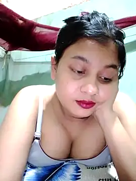 sexylive1100 online show from October 25, 2025, 8:46 am