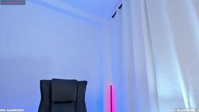 AlanRose01 online show from November 9, 2025, 2:43 pm