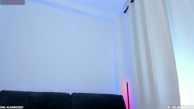 AlanRose01 online show from November 4, 2025, 1:26 pm