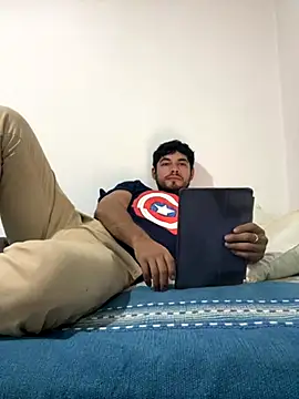 Twistermc11 online show from October 25, 2025, 5:17 am