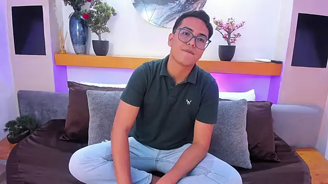 JohnBelRose online show from January 12, 2026, 8:15 pm