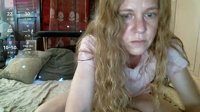 Snapshot of embershines chatting on July 15, 2026, 7:21 pm embershines online show from July 15, 2026, 7:21 pm