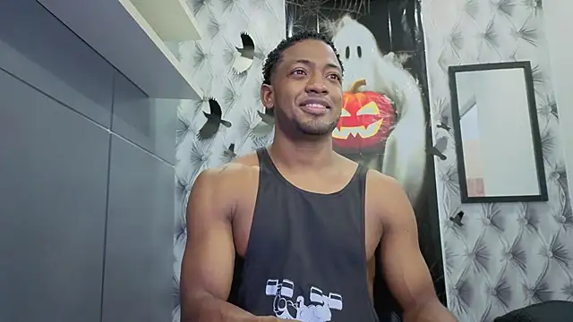 Snapshot of Stevenbrand chatting on October 18, 2025, 7:16 pm Stevenbrand online show from October 18, 2025, 7:16 pm