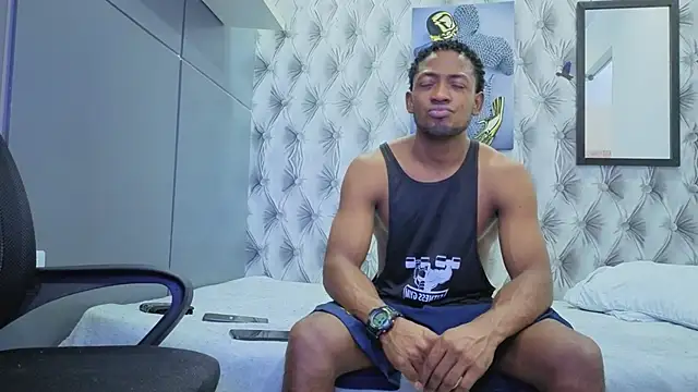 Snapshot of Stevenbrand chatting on November 14, 2025, 7:39 pm Stevenbrand online show from November 14, 2025, 7:39 pm