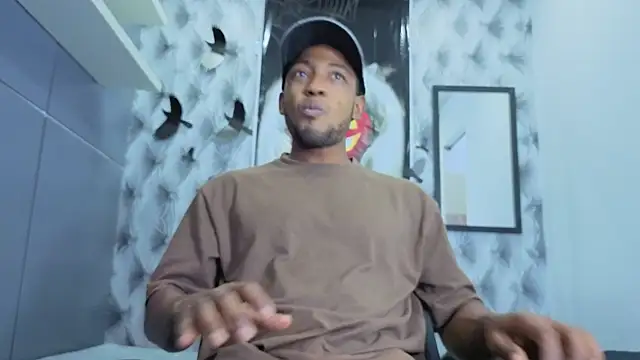 Snapshot of Stevenbrand chatting on October 27, 2025, 7:15 pm Stevenbrand online show from October 27, 2025, 7:15 pm