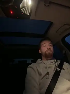 DirtyDeedsderechte online show from December 4, 2025, 3:55 pm