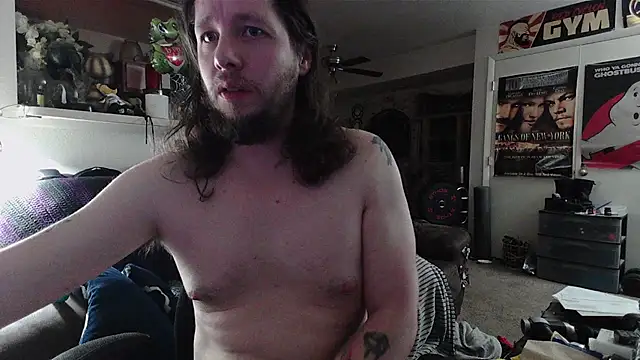 biggerisbetter12 online show from April 13, 2026, 9:13 am