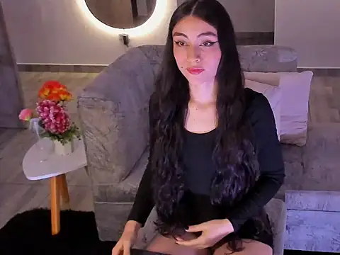 BritanyLnx online show from April 25, 2026, 12:46 am