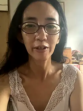 princessD077 online show from November 14, 2025, 7:12 am