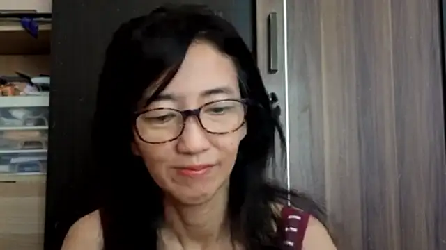 princessD077 online show from July 1, 2026, 4:46 am