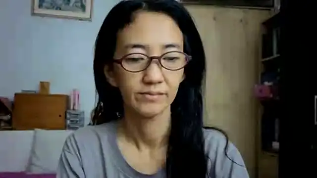 Snapshot of princessD077 chatting on February 25, 2026, 10:42 pm princessD077 online show from February 25, 2026, 10:42 pm