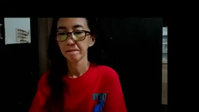 Snapshot of princessD077 chatting on February 2, 2026, 10:53 pm princessD077 online show from February 2, 2026, 10:53 pm