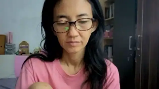 Snapshot of princessD077 chatting on February 23, 2026, 4:29 pm princessD077 online show from February 23, 2026, 4:29 pm