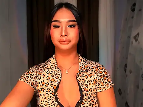 BigBrownCock Candice online show from October 27, 2025, 3:57 pm