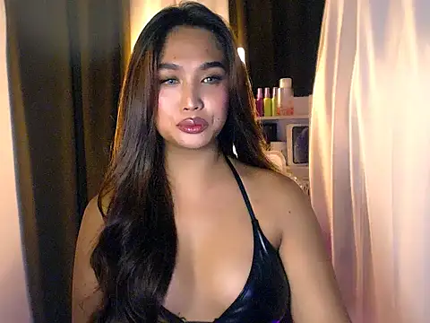 Snapshot of BigBrownCock_Candice chatting on June 22, 2026, 4:04 pm BigBrownCock Candice online show from June 22, 2026, 4:04 pm