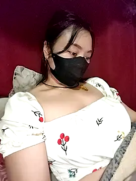 Sinhlinh2020 online show from November 10, 2025, 3:44 am