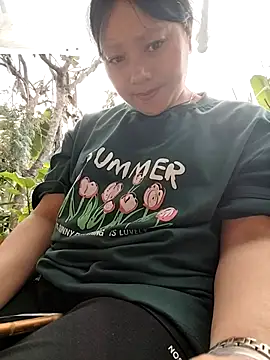 Snapshot of Sinhlinh2020 chatting on January 18, 2026, 9:13 am Sinhlinh2020 online show from January 18, 2026, 9:13 am